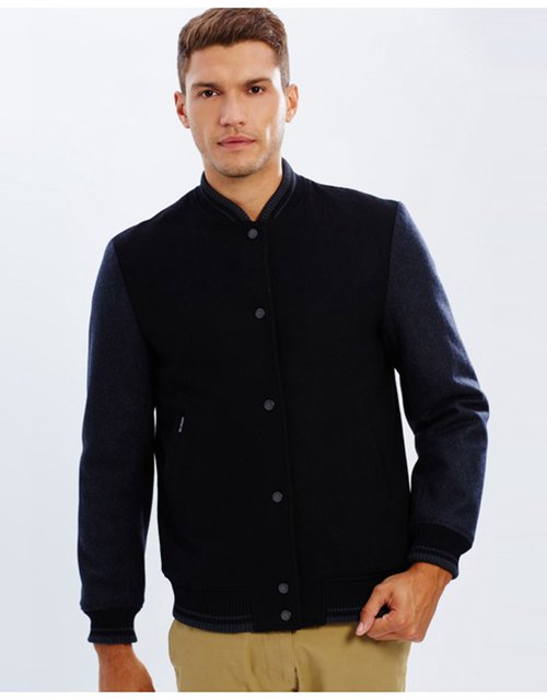 https://www.victoryshop.zeta-web-studio.com/Jack & Jones